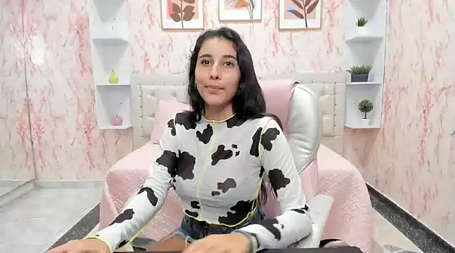 Snapshot of VICTORIA_HOUSTON chatting on December 2, 9:35 am VICTORIA HOUSTON online show from December 2, 9:35 am