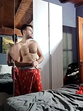 Snapshot of TheKing966 chatting on October 20, 7:58 pm TheKing966 online show from October 20, 7:58 pm