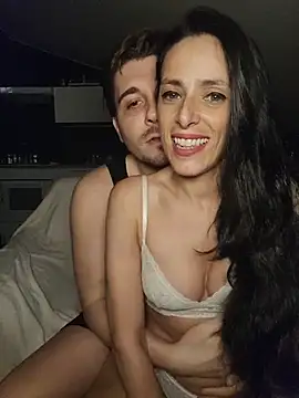 dansarah online show from December 3, 10:08 pm