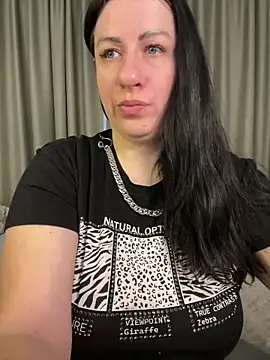 Evelinia online show from January 10, 1:41 pm