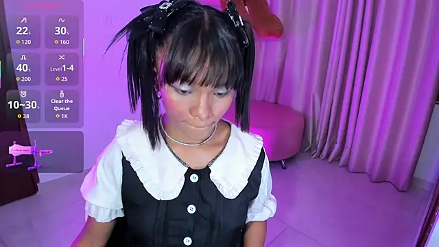 Snapshot of KaattySweet_ chatting on December 14, 7:40 pm KaattySweet online show from December 14, 7:40 pm