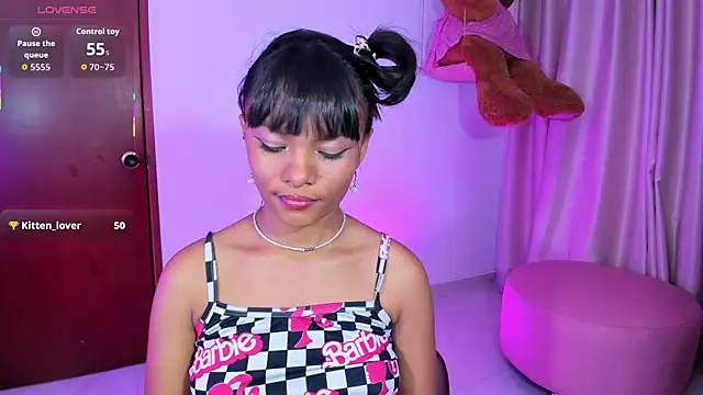 Snapshot of KaattySweet_ chatting on January 15, 7:39 pm KaattySweet online show from January 15, 7:39 pm