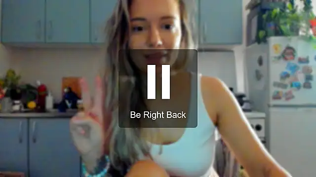 foxy blond online show from November 8, 12:44 am