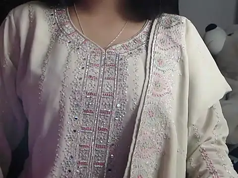 Snapshot of DevilErin chatting on December 6, 8:40 pm DevilErin online show from December 6, 8:40 pm