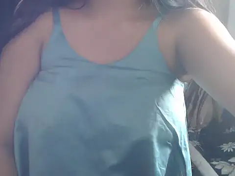 Snapshot of DevilErin chatting on January 18, 8:30 pm DevilErin online show from January 18, 8:30 pm