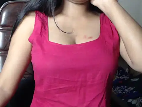 Snapshot of DevilErin chatting on January 19, 8:41 pm DevilErin online show from January 19, 8:41 pm