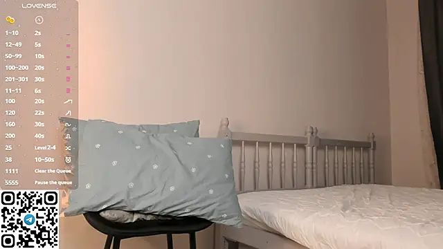 tyty piupiu online show from November 12, 6:30 pm