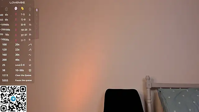 tyty piupiu online show from April 18, 7:58 pm