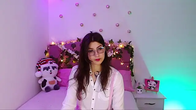 cami mila9 online show from December 4, 1:25 am