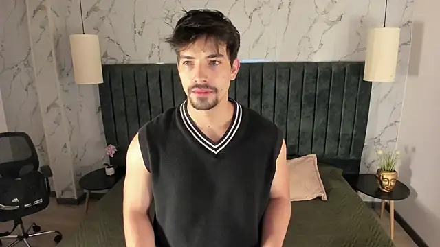 Snapshot of Ian_Daviz chatting on October 19, 12:06 pm Ian Daviz online show from October 19, 12:06 pm