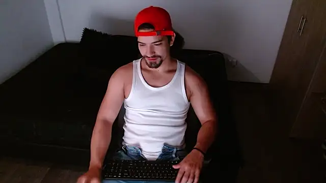 Snapshot of Ian_Daviz chatting on November 10, 3:22 pm Ian Daviz online show from November 10, 3:22 pm