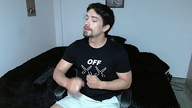 Snapshot of Ian_Daviz chatting on November 11, 1:33 pm Ian Daviz online show from November 11, 1:33 pm