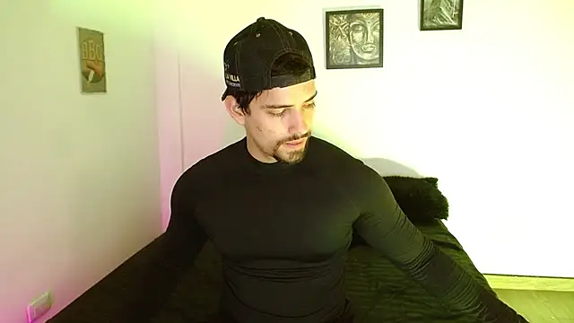 Snapshot of Ian_Daviz chatting on November 24, 5:01 pm Ian Daviz online show from November 24, 5:01 pm