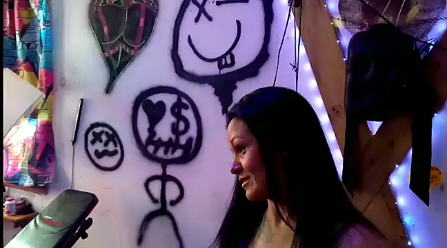 KRYZTALYNXXX online show from January 7, 6:24 pm