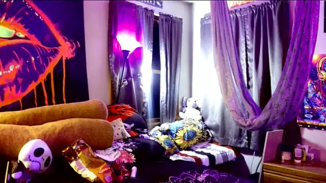 KRYZTALYNXXX online show from February 20, 4:39 am