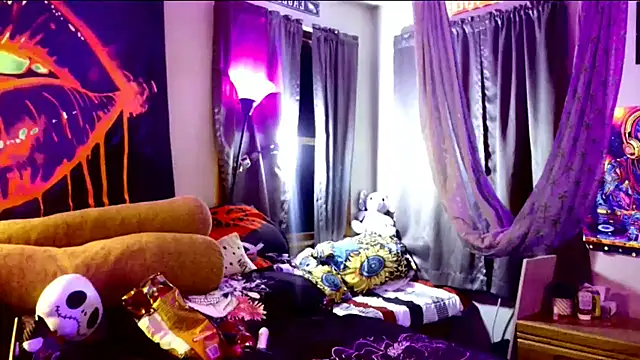 KRYZTALYNXXX online show from February 20, 1:51 pm