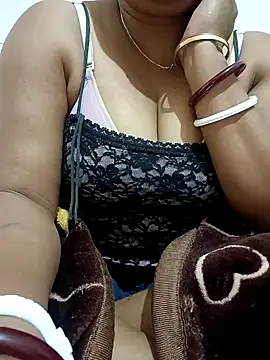 riya kumari0 online show from January 20, 9:24 am