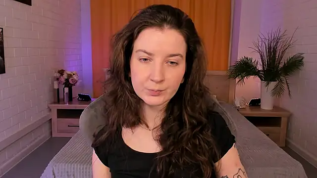 Snapshot of JackieByrd chatting on November 3, 1:23 pm JackieByrd online show from November 3, 1:23 pm