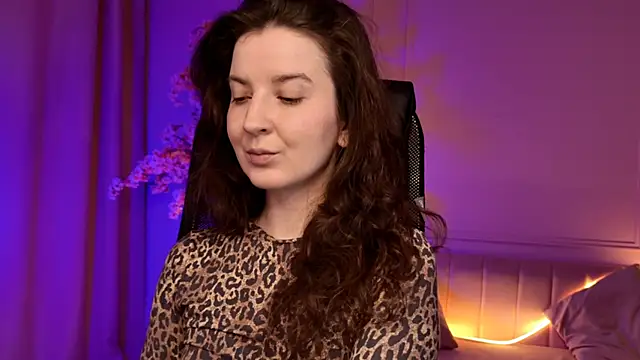 Snapshot of JackieByrd chatting on November 23, 1:22 pm JackieByrd online show from November 23, 1:22 pm