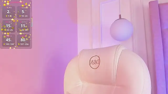 Lucy Vega online show from January 13, 4:40 am