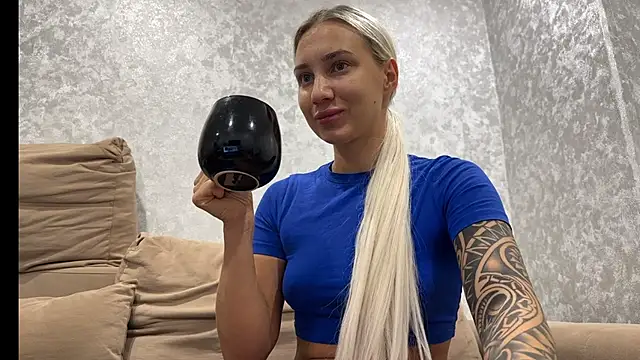 AnneBall online show from October 17, 12:52 pm