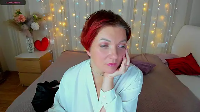 Snapshot of Katherine_Fox chatting on February 28, 4:42 pm Katherine Fox online show from February 28, 4:42 pm