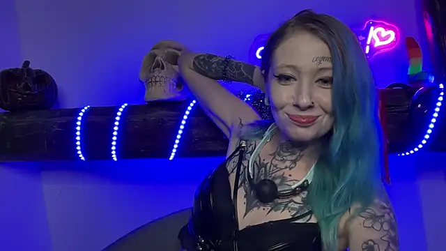 coyemoo online show from January 11, 11:23 am