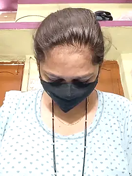 Snapshot of Kashish_18 chatting on June 12, 6:34 am Kashish 18 online show from June 12, 6:34 am