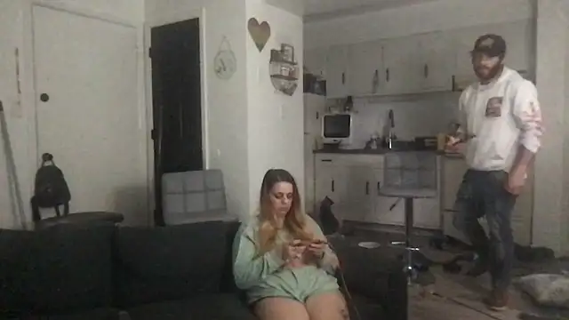 SpunCandy online show from April 12, 9:36 am