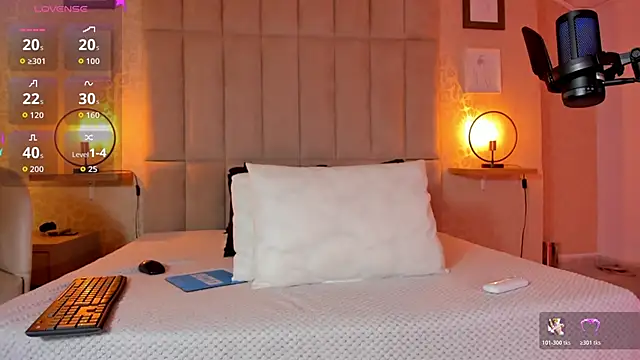 Amy-Saenz online show from November 18, 3:16 pm