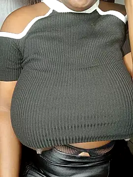 Snapshot of BlackJaguar30 chatting on September 29, 2:38 am BlackJaguar30 online show from September 29, 2:38 am