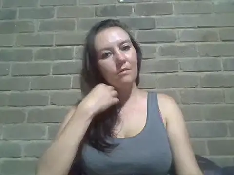 Snapshot of EksJouneMwah chatting on January 19, 12:39 pm EksJouneMwah online show from January 19, 12:39 pm
