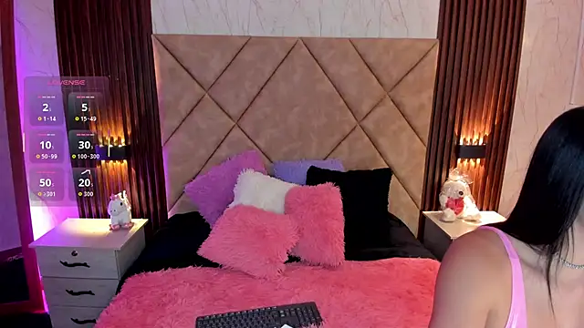 SummersAngel online show from November 11, 10:32 pm