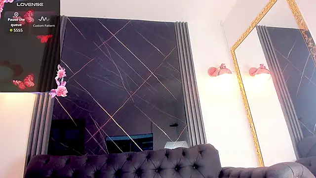 EvaaLovia1 online show from November 17, 2:01 pm