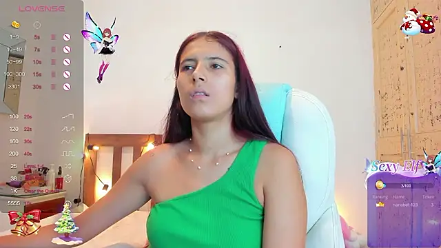 Snapshot of Dalila-1x chatting on December 3, 8:50 pm Dalila-1x online show from December 3, 8:50 pm