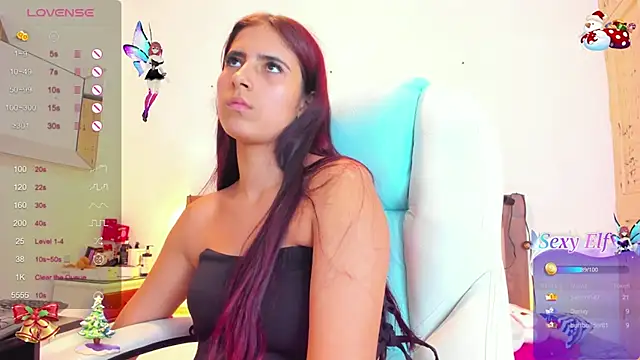 Snapshot of Dalila-1x chatting on December 27, 2:04 am Dalila-1x online show from December 27, 2:04 am