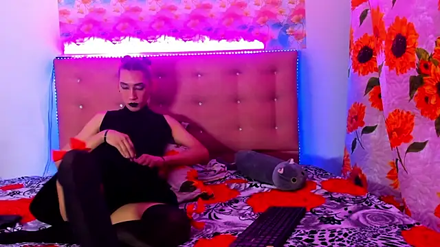 khandyzBlum online show from March 1, 10:42 pm