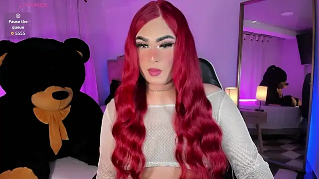 Snapshot of alexia_mattel chatting on December 13, 8:14 pm alexia mattel online show from December 13, 8:14 pm