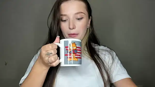 Snapshot of EvaaMillerr99 chatting on September 27, 11:59 am EvaaMillerr99 online show from September 27, 11:59 am