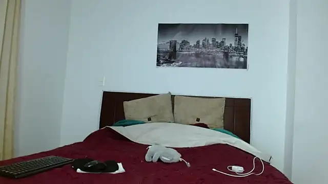 chicafitcaliente online show from November 5, 3:06 am