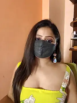 Snapshot of deepu_urs chatting on June 25, 7:35 am deepu urs online show from June 25, 7:35 am
