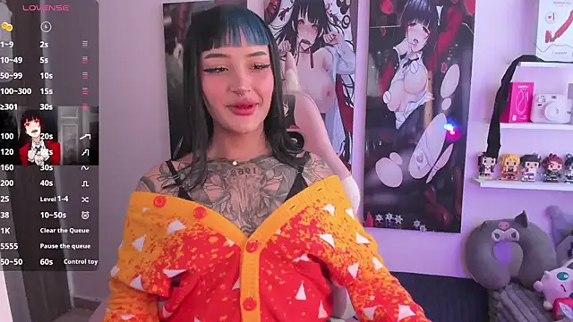 Sweet-bunny1 online show from April 9, 5:18 pm