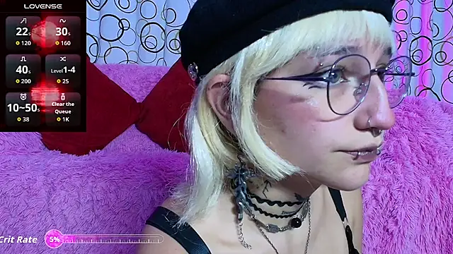 SukiFuyu  online show from October 17, 12:14 am