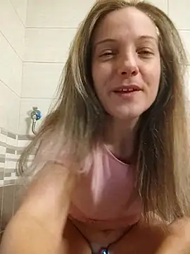 Snapshot of Dark_Angel_22 chatting on December 15, 9:19 pm Dark Angel 22 online show from December 15, 9:19 pm