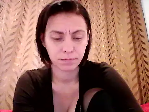 Snapshot of SweetAdela92 chatting on October 15, 6:35 am SweetAdela92 online show from October 15, 6:35 am