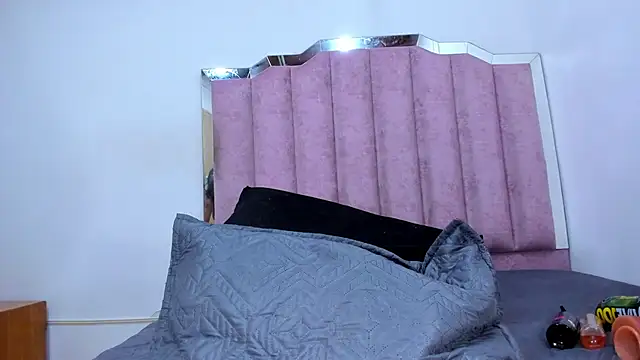 Snapshot of anisha_x chatting on February 24, 7:09 pm anisha x online show from February 24, 7:09 pm