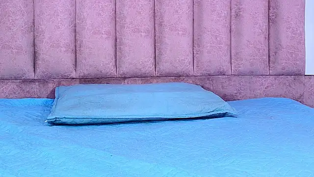 Snapshot of anisha_x chatting on September 13, 7:13 pm anisha x online show from September 13, 7:13 pm