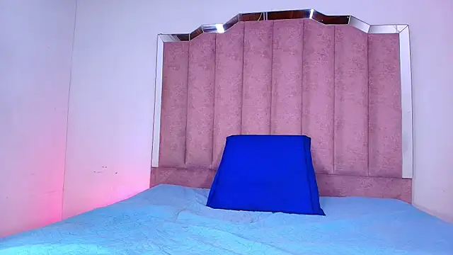 Snapshot of anisha_x chatting on September 19, 7:14 pm anisha x online show from September 19, 7:14 pm