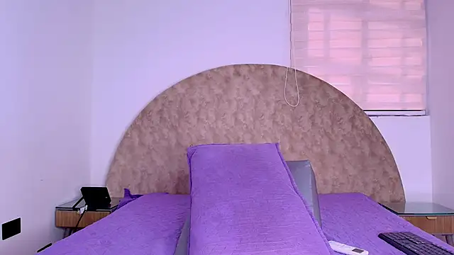 anisha x online show from March 2, 7:21 pm