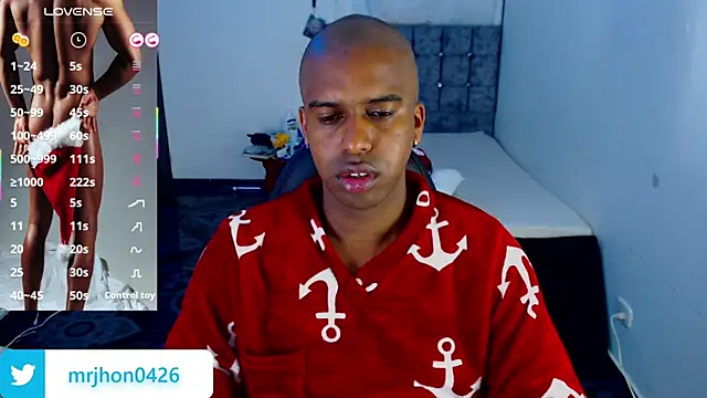 Snapshot of mrjhon26 chatting on November 10, 1:59 am mrjhon26 online show from November 10, 1:59 am